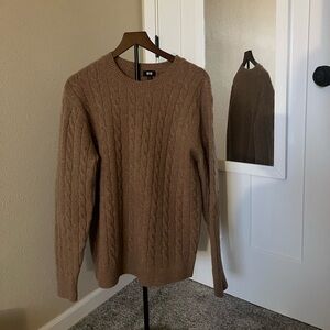 Uniqlo Men's Cable Knit Crewneck Sweater - Brown